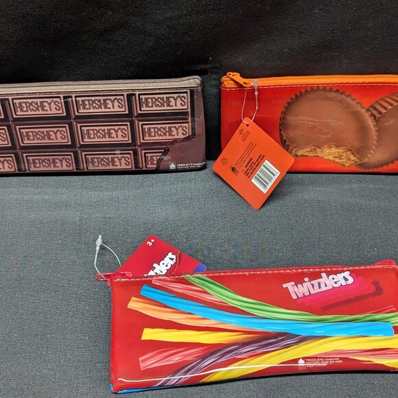 Pencil Zip Bag (Hershey’s Reese’s Twizzler Candy) Soft Zip Case LOT OF 3 - Picture 2 of 2